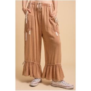 Bluevelvet Stretchy Waist Ruffle Hem Wide leg Bloomer Pants